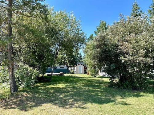 14-12040 422 Township, Parkland Beach, AB 