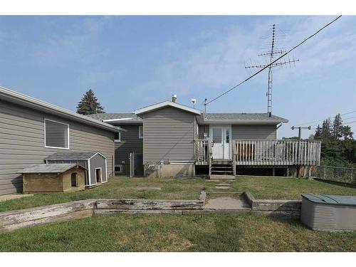 533 2Nd Avenue, Elnora, AB - Outdoor With Deck Patio Veranda