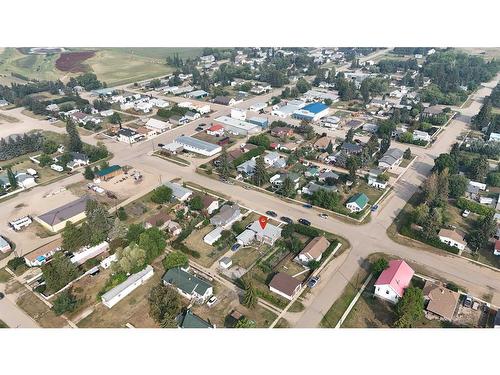 533 2Nd Avenue, Elnora, AB - 