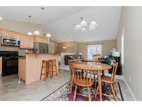 41 Inglewood Drive, Red Deer, AB - Indoor Photo Showing Dining Room