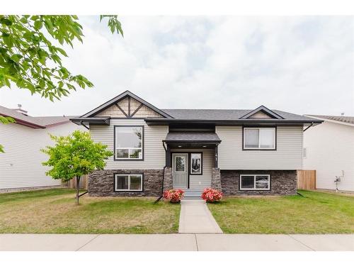 41 Inglewood Drive, Red Deer, AB - Outdoor With Facade