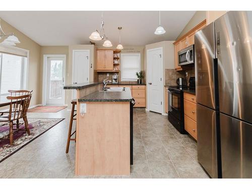 41 Inglewood Drive, Red Deer, AB - Indoor Photo Showing Kitchen With Double Sink