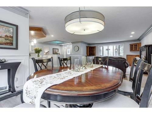 3526 Spruce Drive, Red Deer, AB - Indoor Photo Showing Dining Room