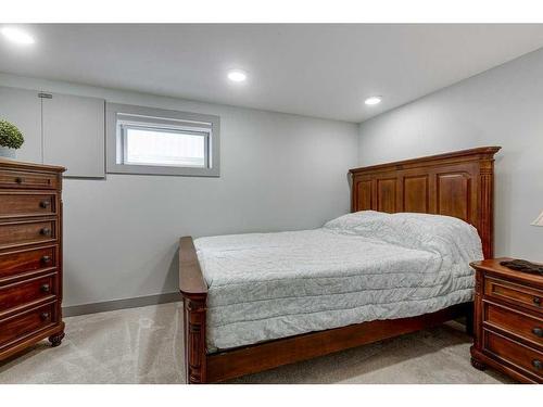 3526 Spruce Drive, Red Deer, AB - Indoor Photo Showing Bedroom