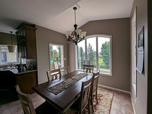 53 Pondside Crescent, Blackfalds, AB - Indoor Photo Showing Dining Room