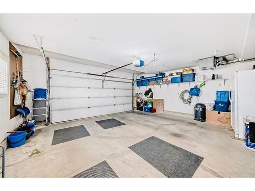 14 Langford Crescent, Red Deer, AB - Indoor Photo Showing Garage