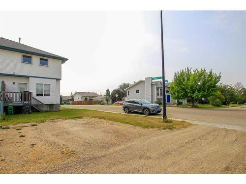 48 Chism Close, Red Deer, AB - Outdoor