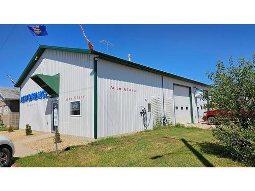 5209 50 Avenue, Castor, AB 