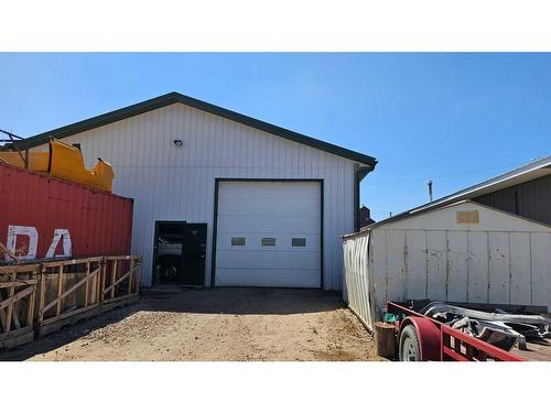 5209 50 Avenue, Castor, AB 