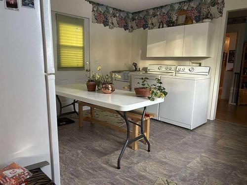 25566 Highway 42, Rural Red Deer County, AB - Indoor Photo Showing Laundry Room