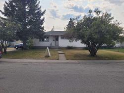 45 Westover Drive SW Calgary, AB T3C 2S5