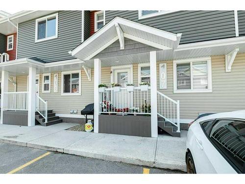 107-148 Vanier Drive, Red Deer, AB - Outdoor