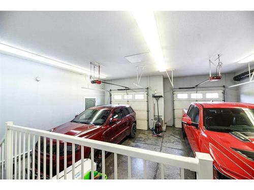 31 Ashley Close, Red Deer, AB - Indoor Photo Showing Garage