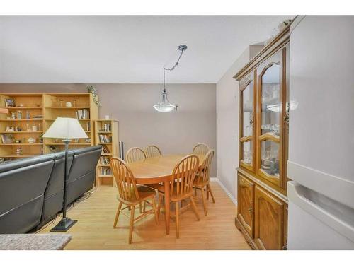 364-5140 62 Street, Red Deer, AB - Indoor Photo Showing Dining Room