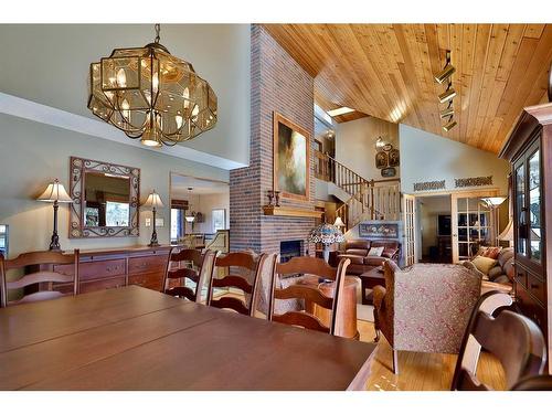 5215 67 Street, Ponoka, AB - Indoor Photo Showing Dining Room