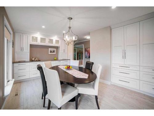 121 Bailey Avenue, Rural Camrose County, AB - Indoor Photo Showing Dining Room