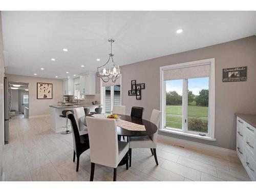 121 Bailey Avenue, Rural Camrose County, AB - Indoor Photo Showing Dining Room