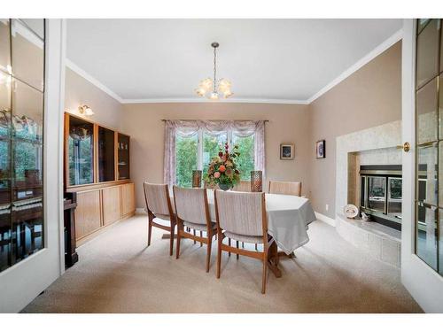 121 Bailey Avenue, Rural Camrose County, AB - Indoor Photo Showing Dining Room