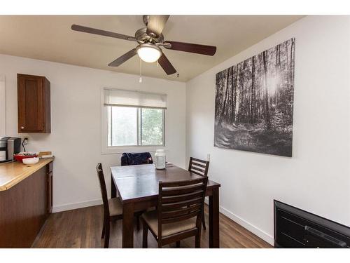 97 Card Crescent, Red Deer, AB - Indoor Photo Showing Dining Room