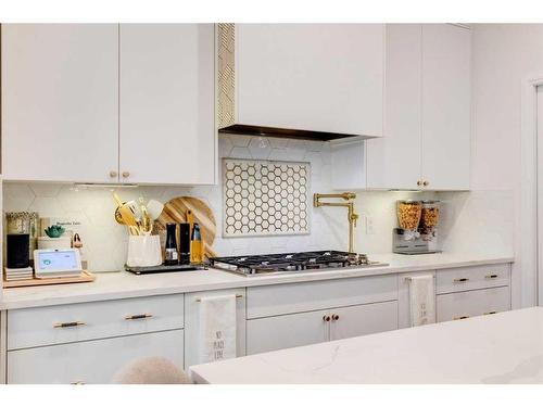 191 Cranston Gate Se, Calgary, AB - Indoor Photo Showing Kitchen