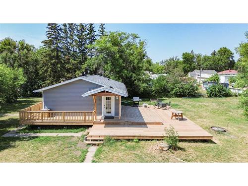 4302 50 Avenue, Stettler, AB - Outdoor With Deck Patio Veranda