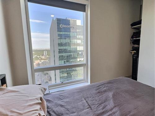 3004-10360 102 Nw, Edmonton, AB - Indoor Photo Showing Bedroom