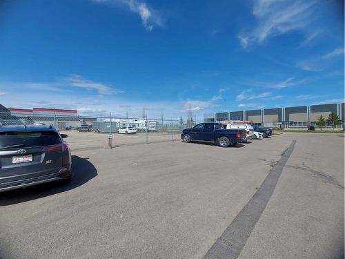 114 & 116-488 Mccoy Drive, Rural Red Deer County, AB 