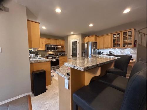 6117 32 Avenue, Camrose, AB - Indoor Photo Showing Kitchen