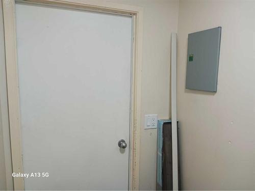 307-4405 48 Avenue, Red Deer, AB - Indoor Photo Showing Other Room