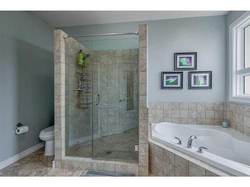 39 Daniel Crescent, Red Deer, AB - Indoor Photo Showing Bathroom