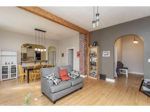 5319 51 Avenue, Lacombe, AB - Indoor Photo Showing Living Room