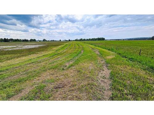 1200 Highway 584, Sundre, AB 