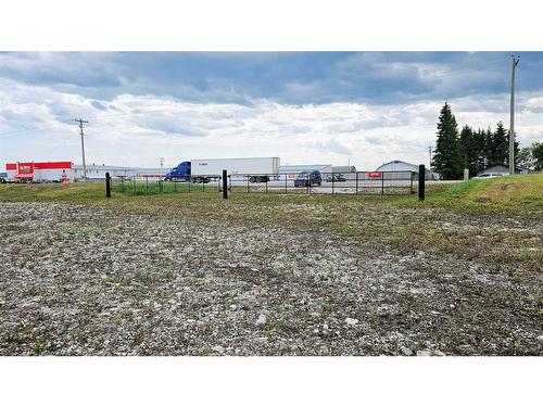 1200 Highway 584, Sundre, AB 