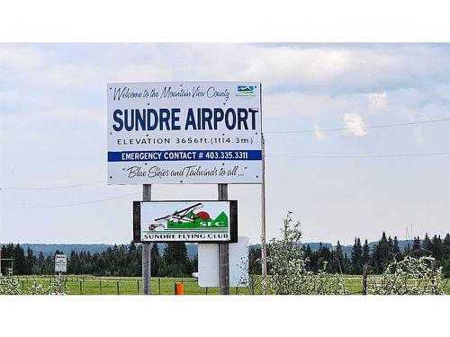 1200 Highway 584, Sundre, AB 