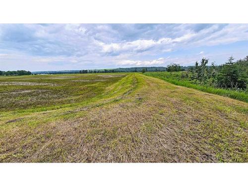 1200 Highway 584, Sundre, AB 