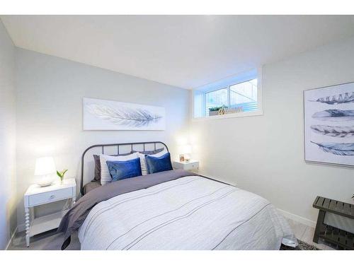 712-135 Mahogany Parade Se, Calgary, AB - Indoor Photo Showing Bedroom