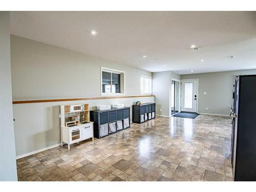 132 Oswald Close, Red Deer, AB - Indoor