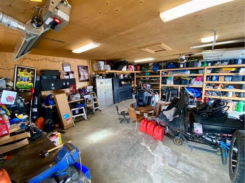 132 Oswald Close, Red Deer, AB - Indoor Photo Showing Garage