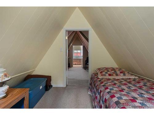 20024A Twp Rd 452, Rural Camrose County, AB - Indoor Photo Showing Bedroom