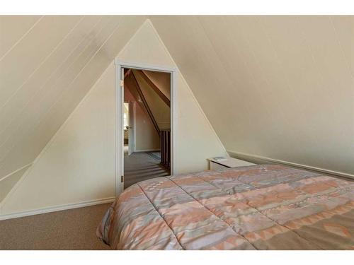 20024A Twp Rd 452, Rural Camrose County, AB - Indoor Photo Showing Bedroom