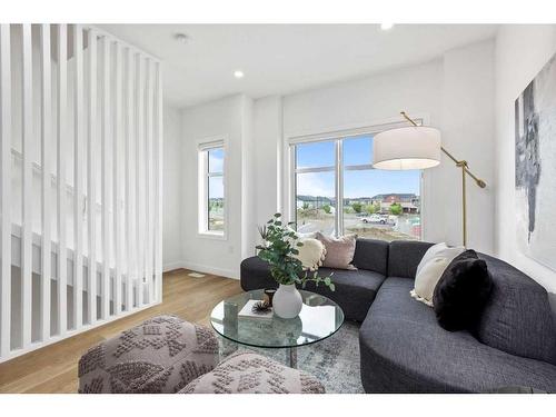 14-903 Mahogany Boulevard Se, Calgary, AB - Indoor Photo Showing Living Room