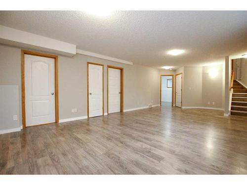 15 Dynes Street, Red Deer, AB - Indoor Photo Showing Other Room