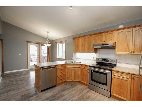 15 Dynes Street, Red Deer, AB - Indoor Photo Showing Kitchen With Double Sink