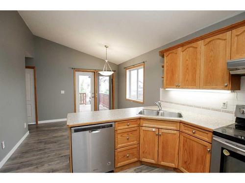 15 Dynes Street, Red Deer, AB - Indoor Photo Showing Kitchen With Double Sink