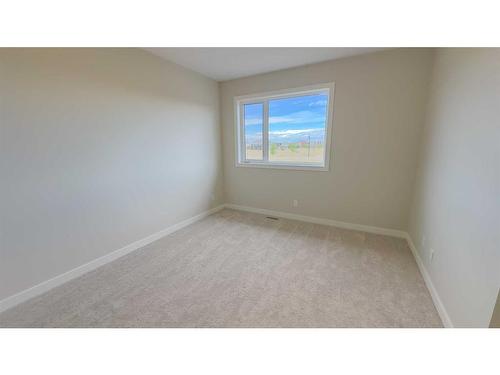 60 Thorkman Avenue, Red Deer, AB - Indoor Photo Showing Other Room