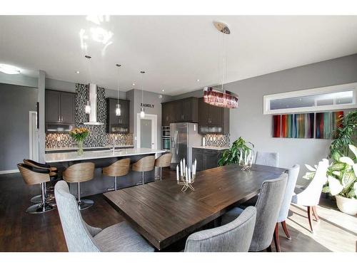 121 Traptow Close, Red Deer, AB - Indoor Photo Showing Dining Room