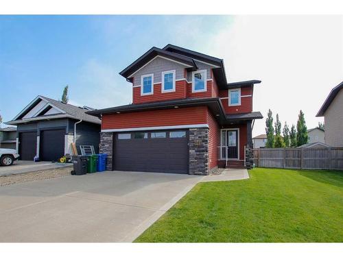 121 Traptow Close, Red Deer, AB - Outdoor With Facade