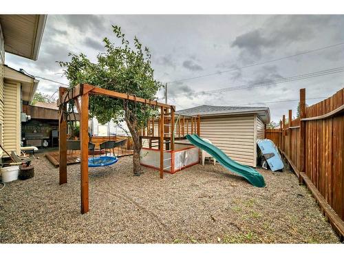 3511 33 Street Se, Calgary, AB - Outdoor With Exterior