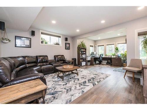 57 Garrison Circle, Red Deer, AB - Indoor Photo Showing Living Room