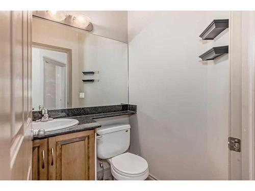 34 Jaspar Crescent, Red Deer, AB - Indoor Photo Showing Bathroom